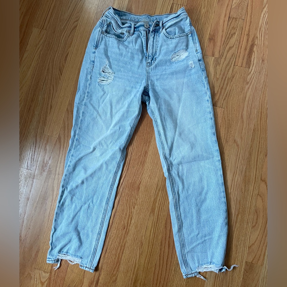 American eagle distressed mom jeans